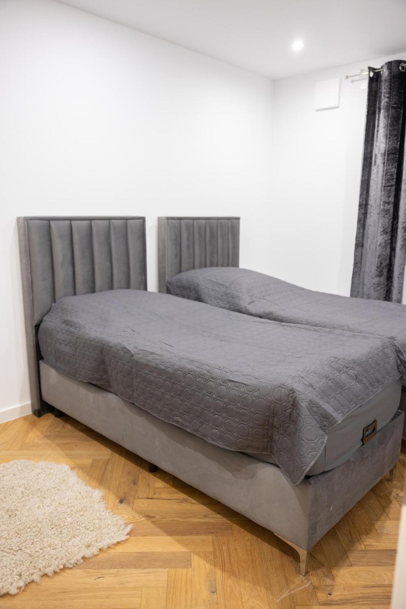 Neubau Apartment Mit Kamin Und Terrasse In Premium Lage Parkplatz Inklusive Bielefeld Eksteriør billede