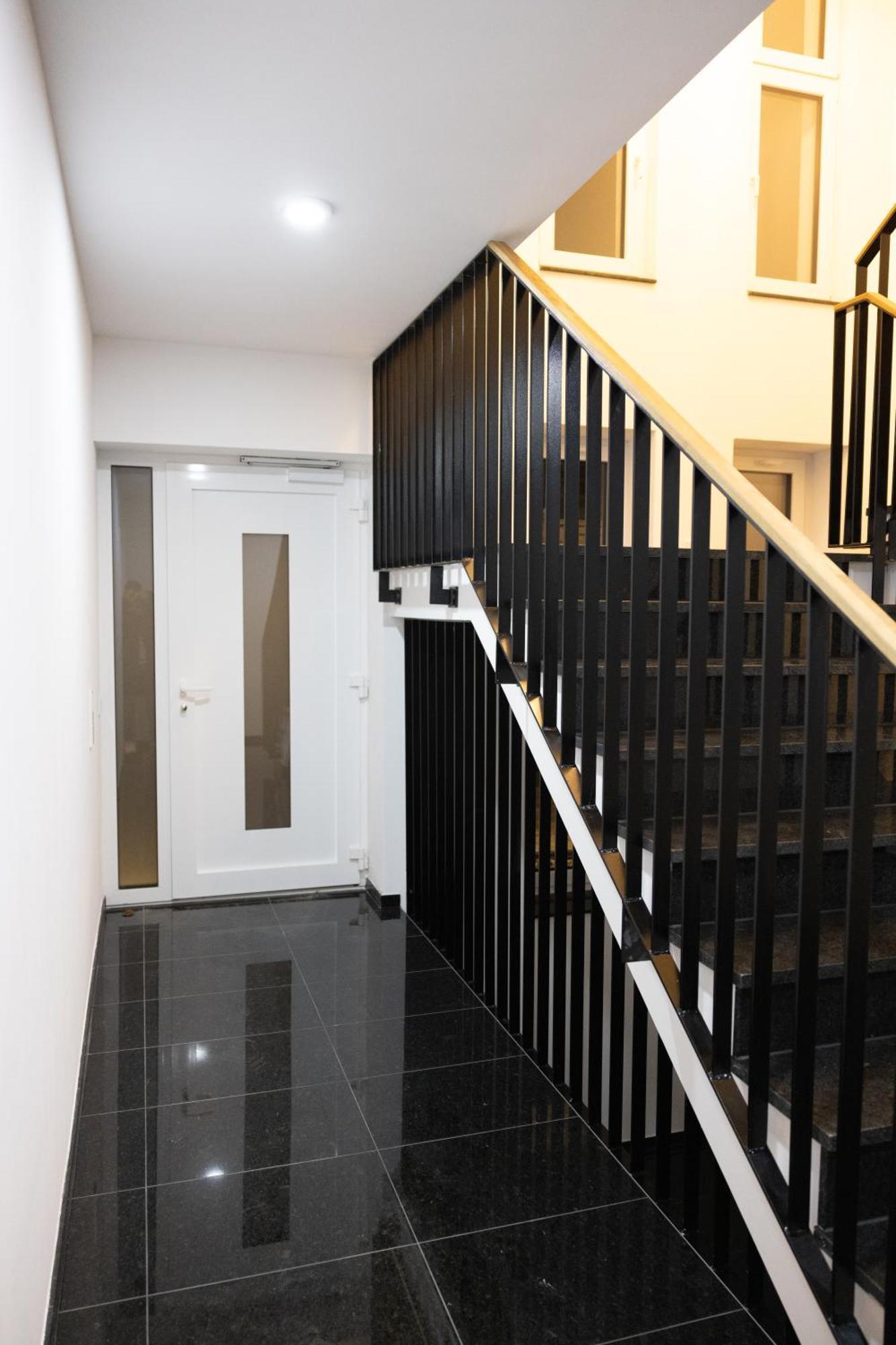 Neubau Apartment Mit Kamin Und Terrasse In Premium Lage Parkplatz Inklusive Bielefeld Eksteriør billede