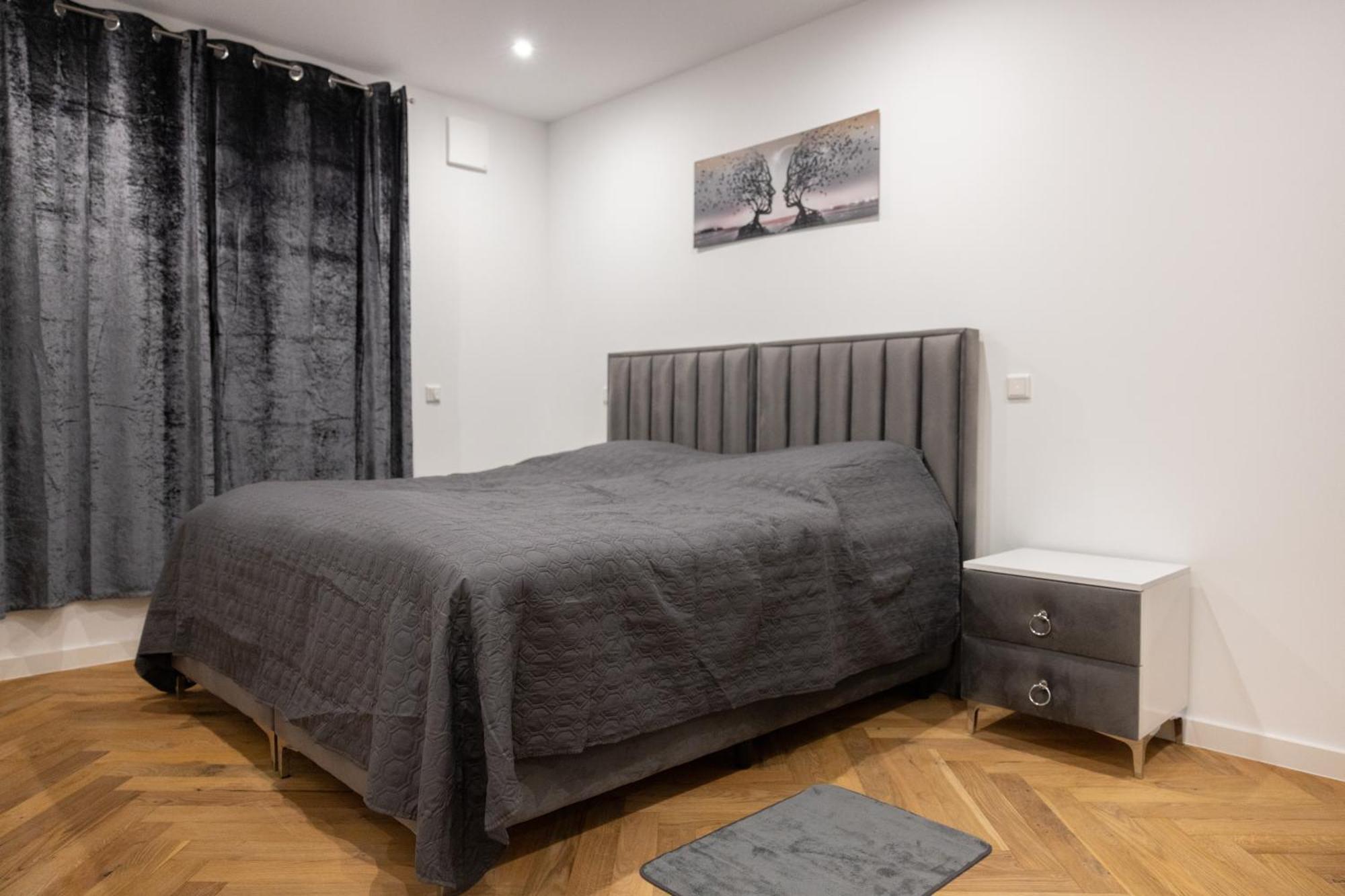 Neubau Apartment Mit Kamin Und Terrasse In Premium Lage Parkplatz Inklusive Bielefeld Eksteriør billede